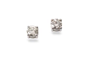 18k white gold diamond earrings