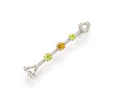 18k white gold five-stone diamond brooch