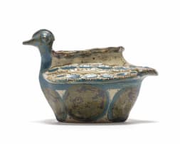 Elizabeth Mbatha; Bird vessel with relief decoration