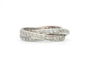 18k white gold diamond ring