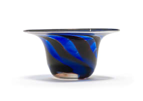 Shirley Cloete conical cased glass bowl