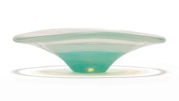 Galliano Ferro oval-shaped blue and white opalescent cased Murano glass bowl