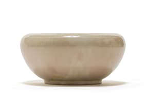 Linn Ware/ Ceramic Studio; Large bulbous bowl