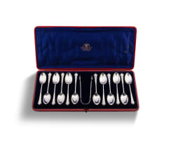 Cased set of Victorian silver Albany pattern teaspoons and a pair of sugar tongs, Francis Higginns III, London, 1888