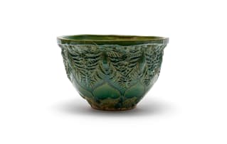 Geoffrey Bullen-Smith; Dark green glazed ceramic pot