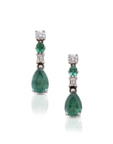 17k white gold emerald drop earrings