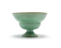 Linn Ware/Ceramic Studio; Lobed pedestal vase