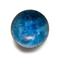Linn Ware; Bowl raised on low foot