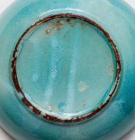 Linn Ware/Ceramic Studio; Bowl raised on low foot