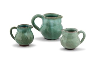 Linn Ware; Three jugs, in sizes
