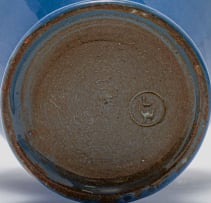Linn Ware; Ovoid-shaped vase