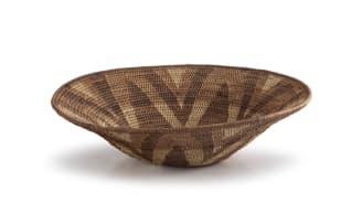 Kejang Lelathego; Motawana winnowing basket, 1985