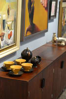 Mervyn Gers Ceramics; Tea set comprising: a teapot, a milk jug, a covered sugar bowl, four cups and four saucers