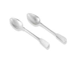 A near pair of William IV Fiddle pattern basting spoons, William Eaton 1834 and Victorian Robert Harris 1845
