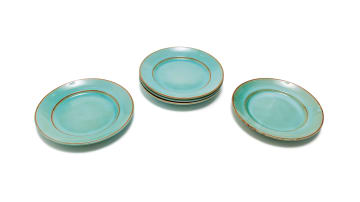 Linn Ware/Ceramic Studio; Dinner plates, five