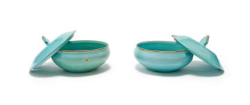 Linn Ware/Ceramic Studio; Pair of tureens with covers