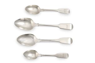 Four Cape fiddle pattern silver tablespoons, in sizes, Lawrence Holme Twentyman, c.1818-1837