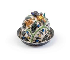 Elias Lulunga and Wonderboy Nxumalo; Guineafowl dish with cloche