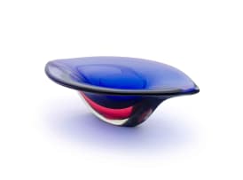 Murano; Teardrop-shaped bowl