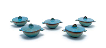 Linn Ware; Soup bowls with covers, five