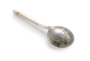 A Russian silver and niello spoon, Veniamin Vasilyevich Savinsky, Moscow, 1870