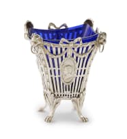 An Edward VII silver sweetmeat dish, David Trytel, London, 1902