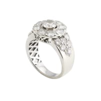 Diamond flower ring