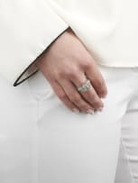 Diamond flower ring