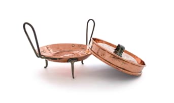 A Cape copper tart pan and cover, TH & BT Lawton, 1863-1891