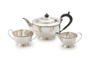 A George V silver tea set, Harrison Brothers & Howson, Sheffield, 1930