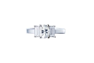Three stone diamond ring