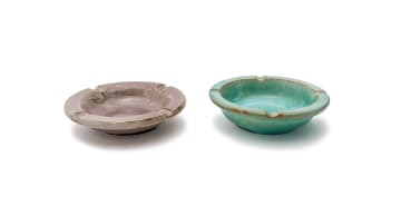 Linn Ware/Ceramic Studio; Turquoise and mauve ashtrays, two