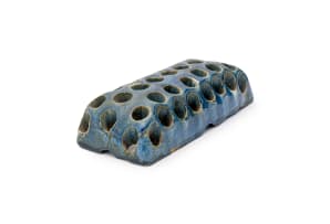 Linn Ware/Ceramic Studio; Rectangular flower frog
