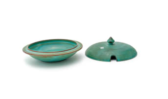Linn Ware/Ceramic Studio; Covered dish