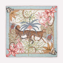 Catherine Berning & Sydney Nyabeze; Sabie Kings Safari Wrap, Chalk