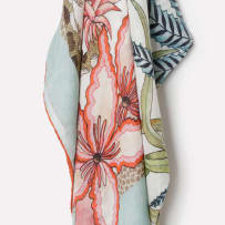 Catherine Berning & Sydney Nyabeze; Sabie Kings Safari Wrap, Chalk