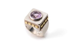 Peter Cullman amethyst box ring