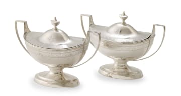 A pair of George III silver sauce tureens, Robert Hennell II & Samuel Hennell, London, 1803