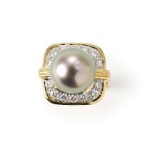 Tahitian pearl and diamond ring