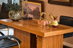Zebrano-effect veneer Modernist style desk