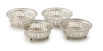 A set of four Edward VII silver bon-bon dishes, Gorham Manufacturing Company, Birmingham, 1909