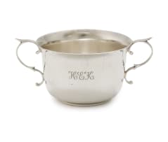 An Edward VII silver porringer, Fordham & Faulkner, Sheffield, 1908