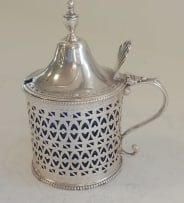 A George III silver mustard pot, Hester Bateman, London 1782