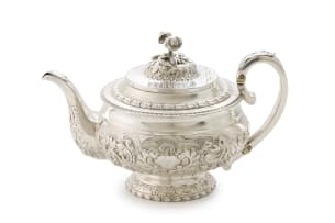 A George III Irish silver teapot, Stephen Bergin, Dublin, 1819