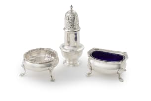 A George III silver salt, John Muns, London, 1767