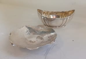 A Edward VII silver pin dish, Royal Irish Silver Co, Dublin 1970