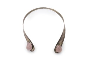 Rose quartz neckpiece, South-Africa, 1957