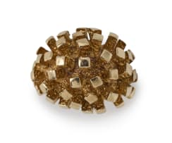 Gold sputnik ring