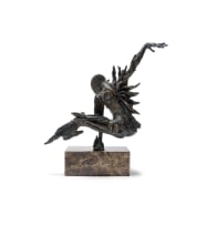 Stanislaw Trzebinski; Tension