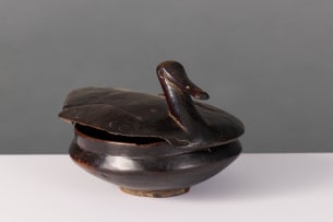 Lozi food bowl with duck lid, Zambia